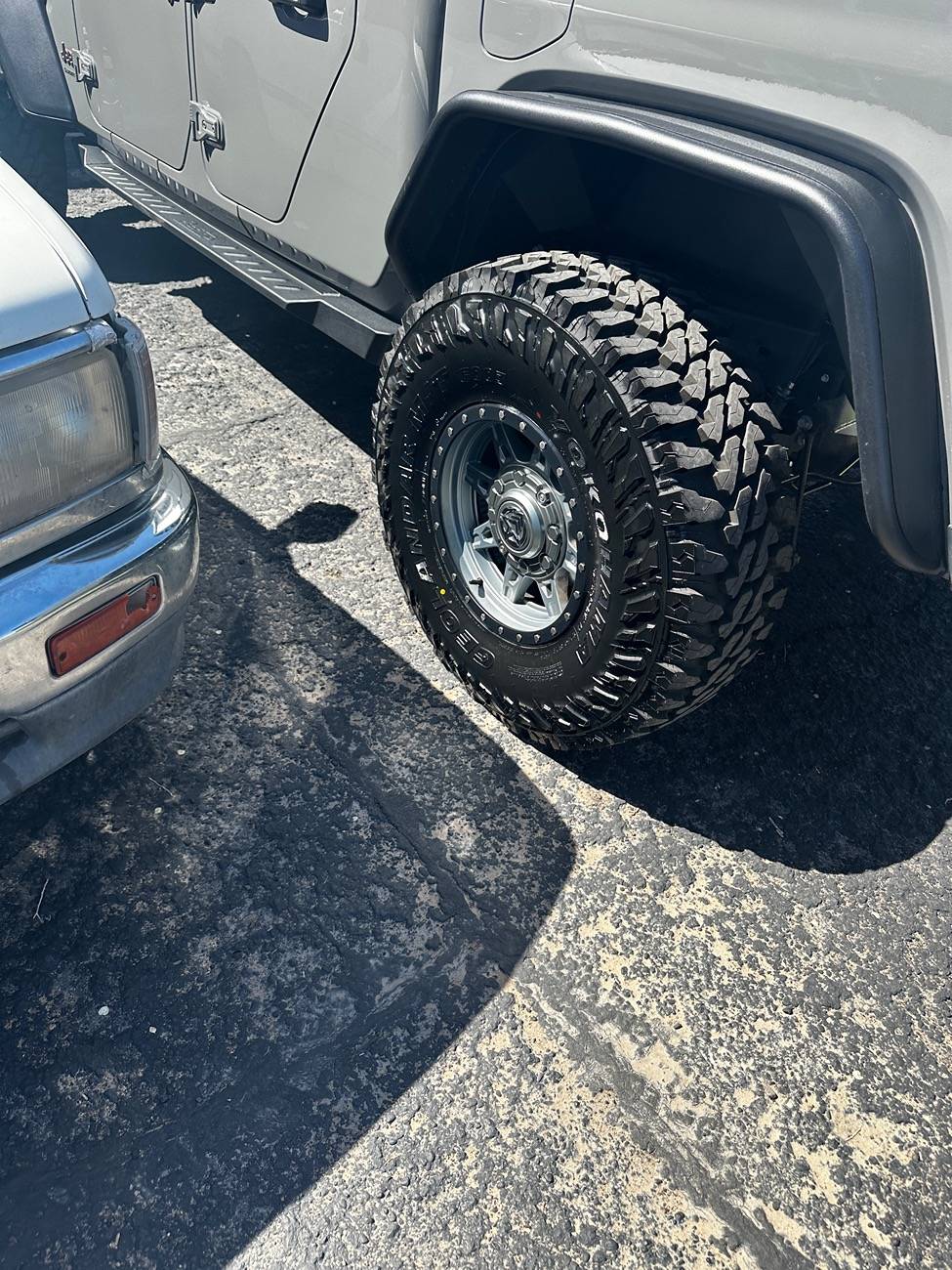 Jeep Gladiator Looking for new 37" tires. IMG_7644