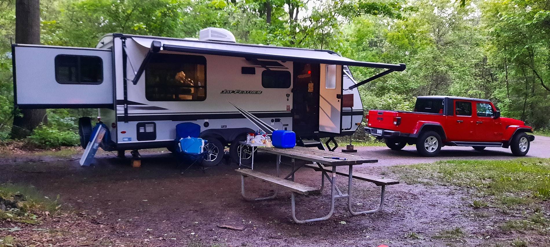 Jeep Gladiator Anyone towing a travel trailer? 20220527_205652