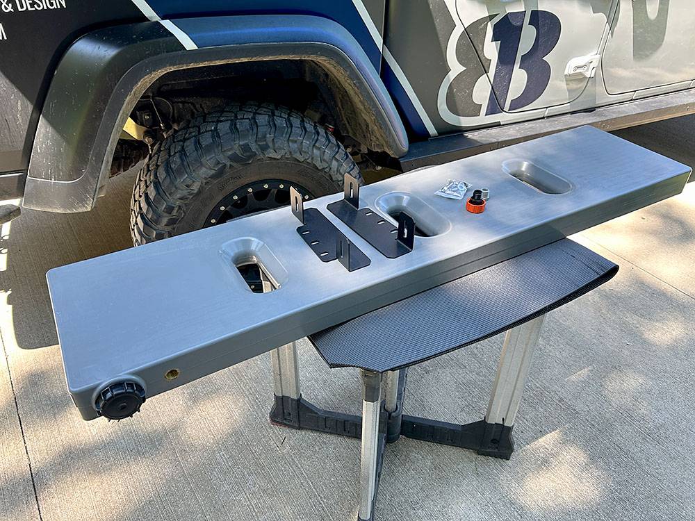 Jeep Gladiator Alu-Cab Canopy Camper Roll Call AC-8GALTANK-0000-6