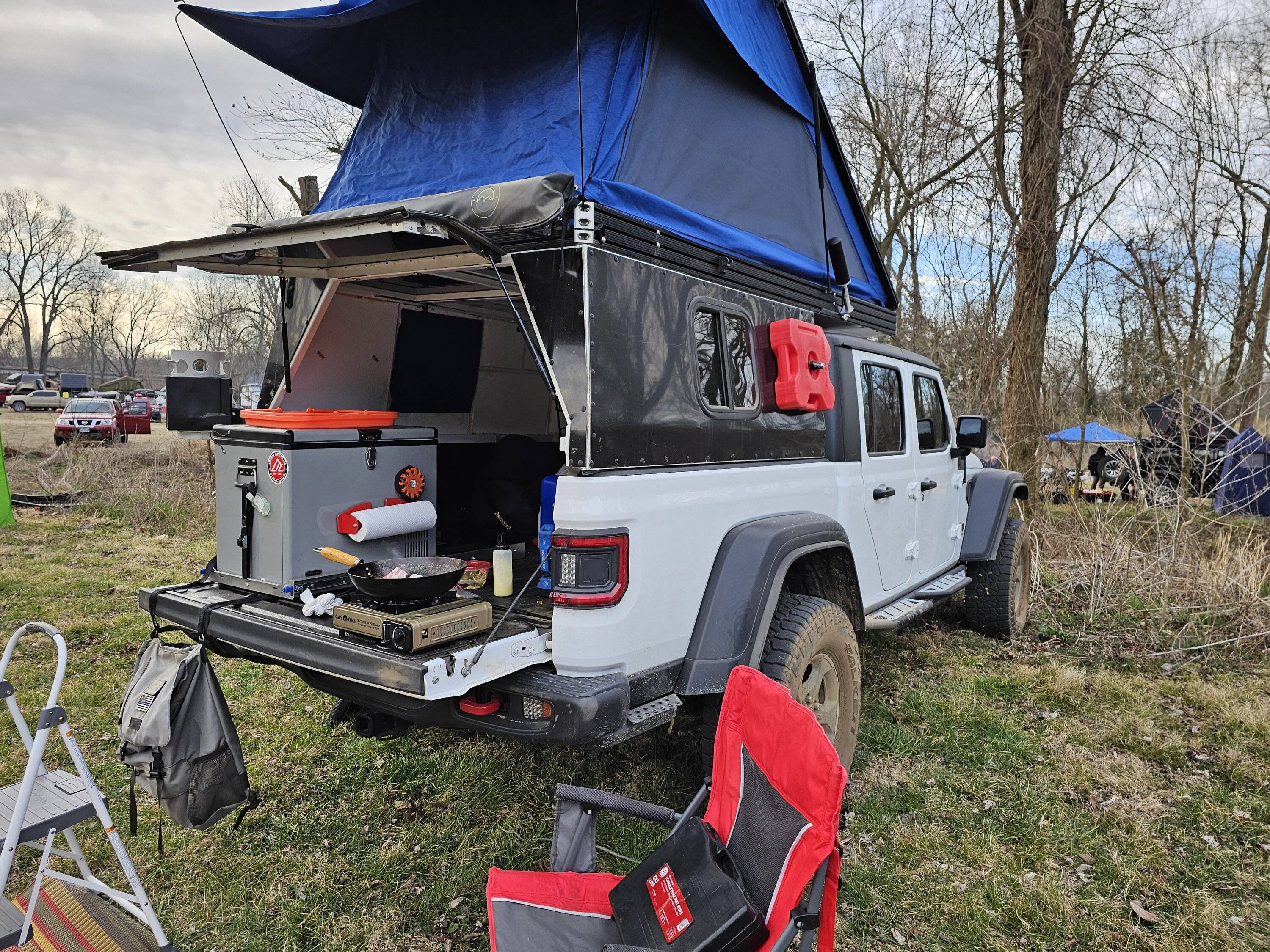 Jeep Gladiator Getting ready to start the install on a solar system on top of my hard top RTT. PolarBear AR campout