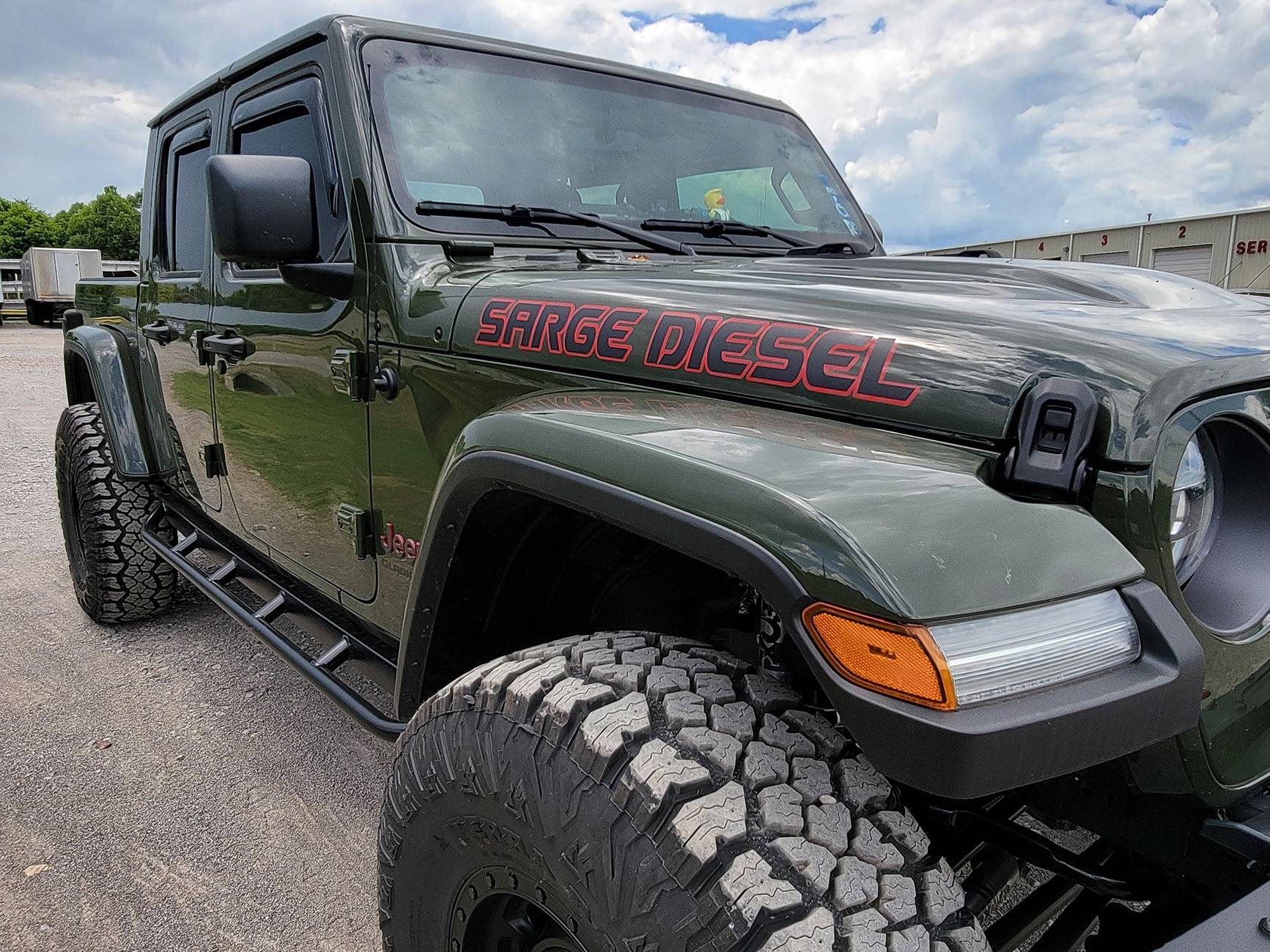 Jeep Gladiator is it a  rubicon without the rubicon sticker across the hood? 20220701_142723