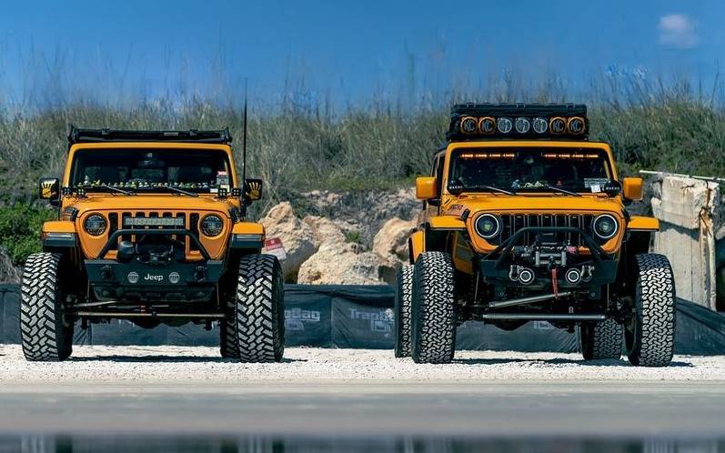 Jeep Gladiator Aftermarket Fenders - body color painted vs black ( or non body color) powder coated with top coat IMG_7173