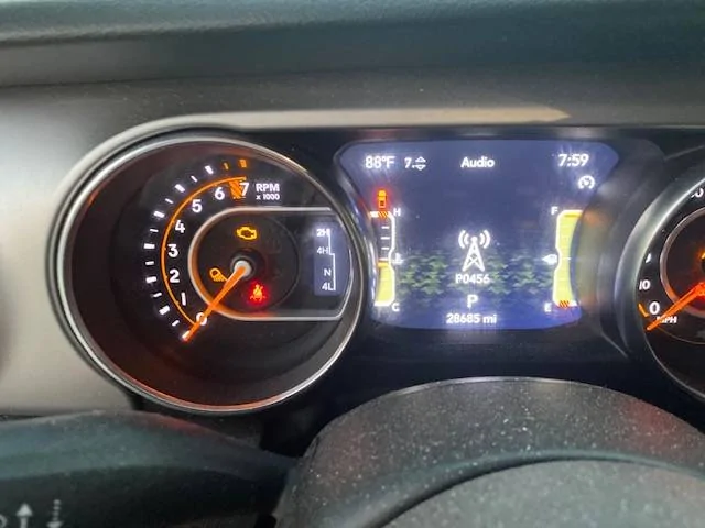 Jeep Gladiator Check Engine Light - Fault Codes CEL PO456