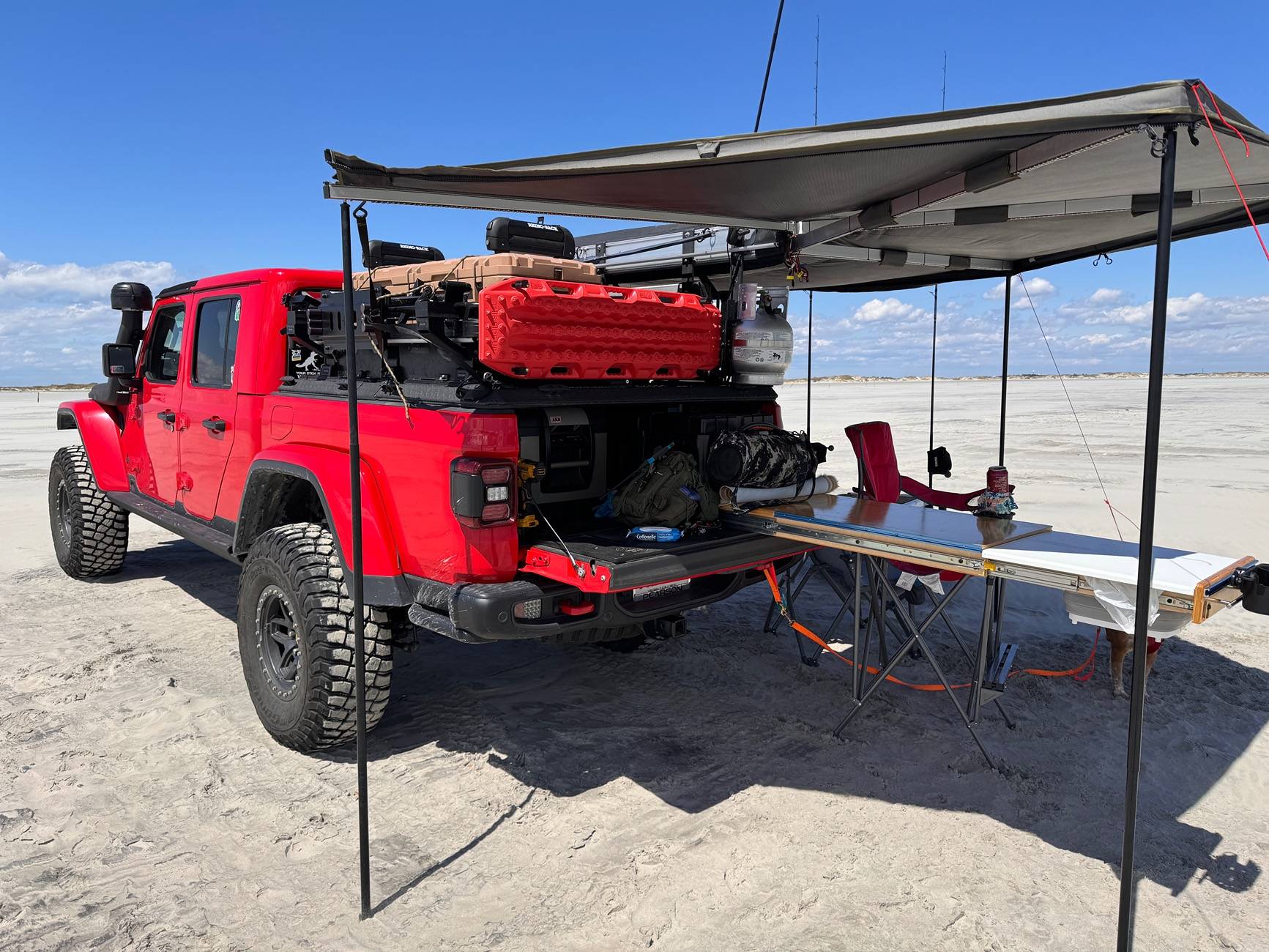 Jeep Gladiator We're in a Beachy Mood!!! Show us your Rig on Sand! IMG_3585