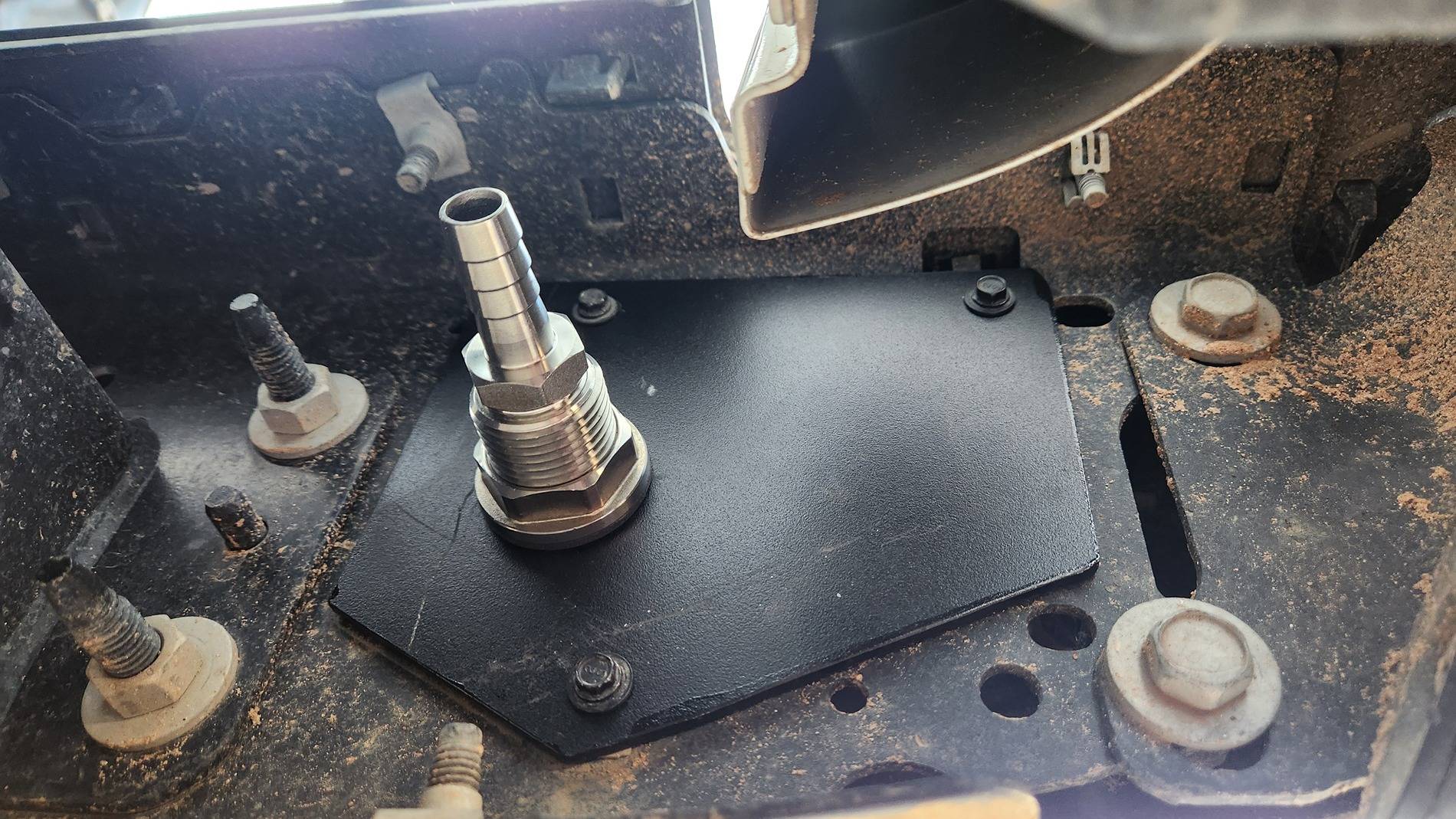 Jeep Gladiator Trail'd Boondocker Install / Plumbing Ideas 20240723_174635