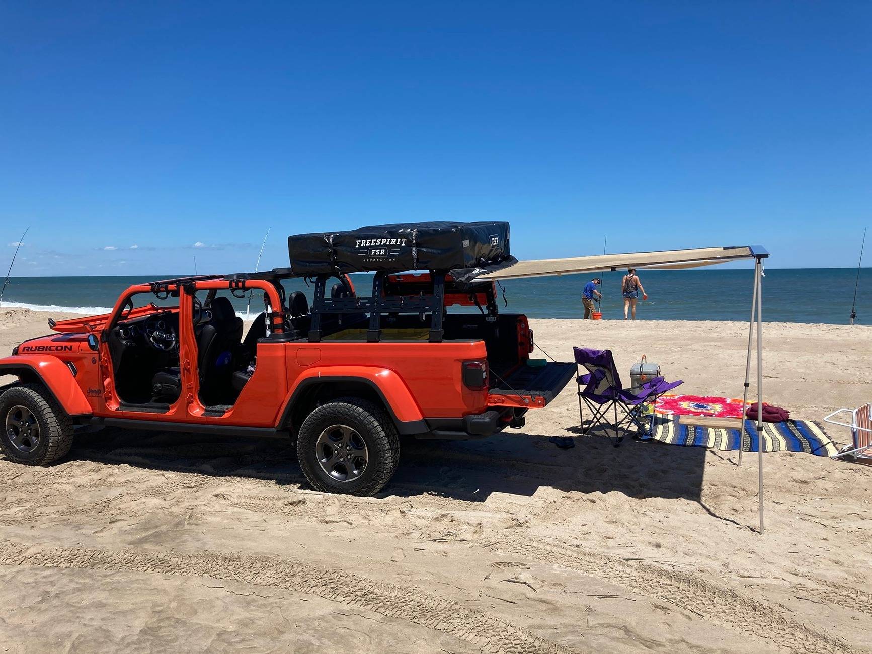 Jeep Gladiator We're in a Beachy Mood!!! Show us your Rig on Sand! IMG_6180[1].JPG