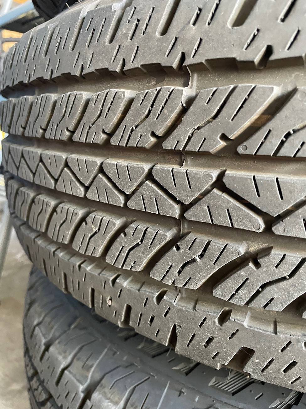 Jeep Gladiator Set of (4) OEM JT Sport steel wheels and all-terrain tires, includes TPMS IMG_2750