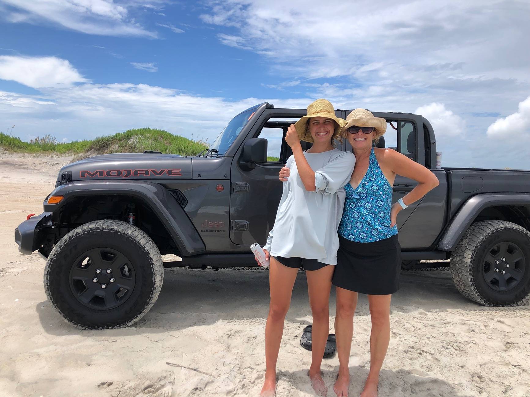 Jeep Gladiator We're in a Beachy Mood!!! Show us your Rig on Sand! IMG_8054