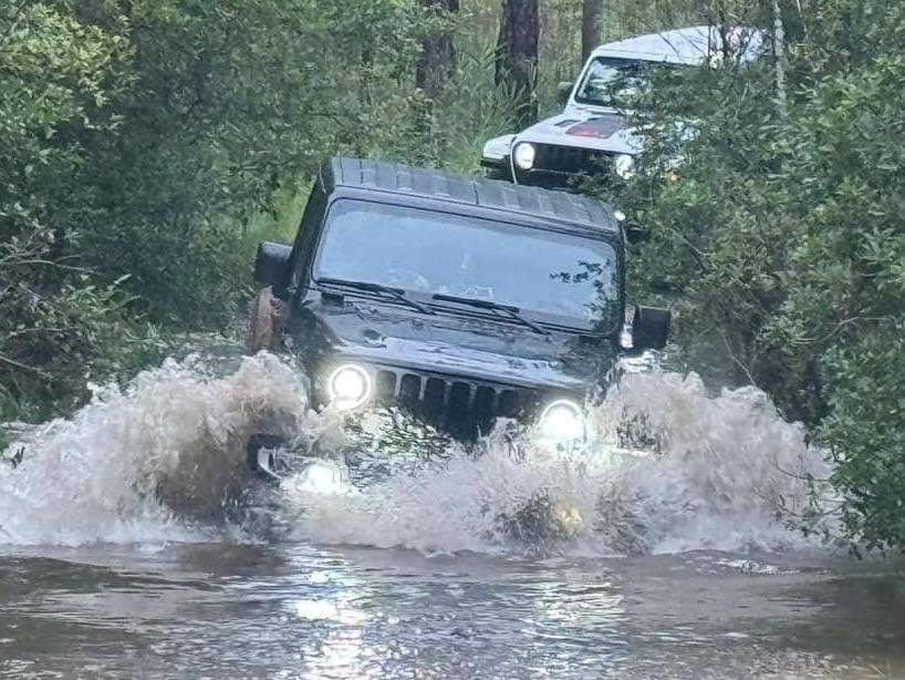 Jeep Gladiator Jeeping For Warriors - A Group Trail Ride to Benefit Healing Paws for Warriors IMG_0032