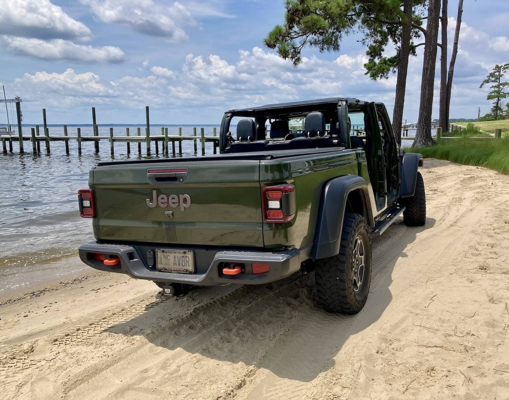 Jeep Gladiator We're in a Beachy Mood!!! Show us your Rig on Sand! IMG_7195