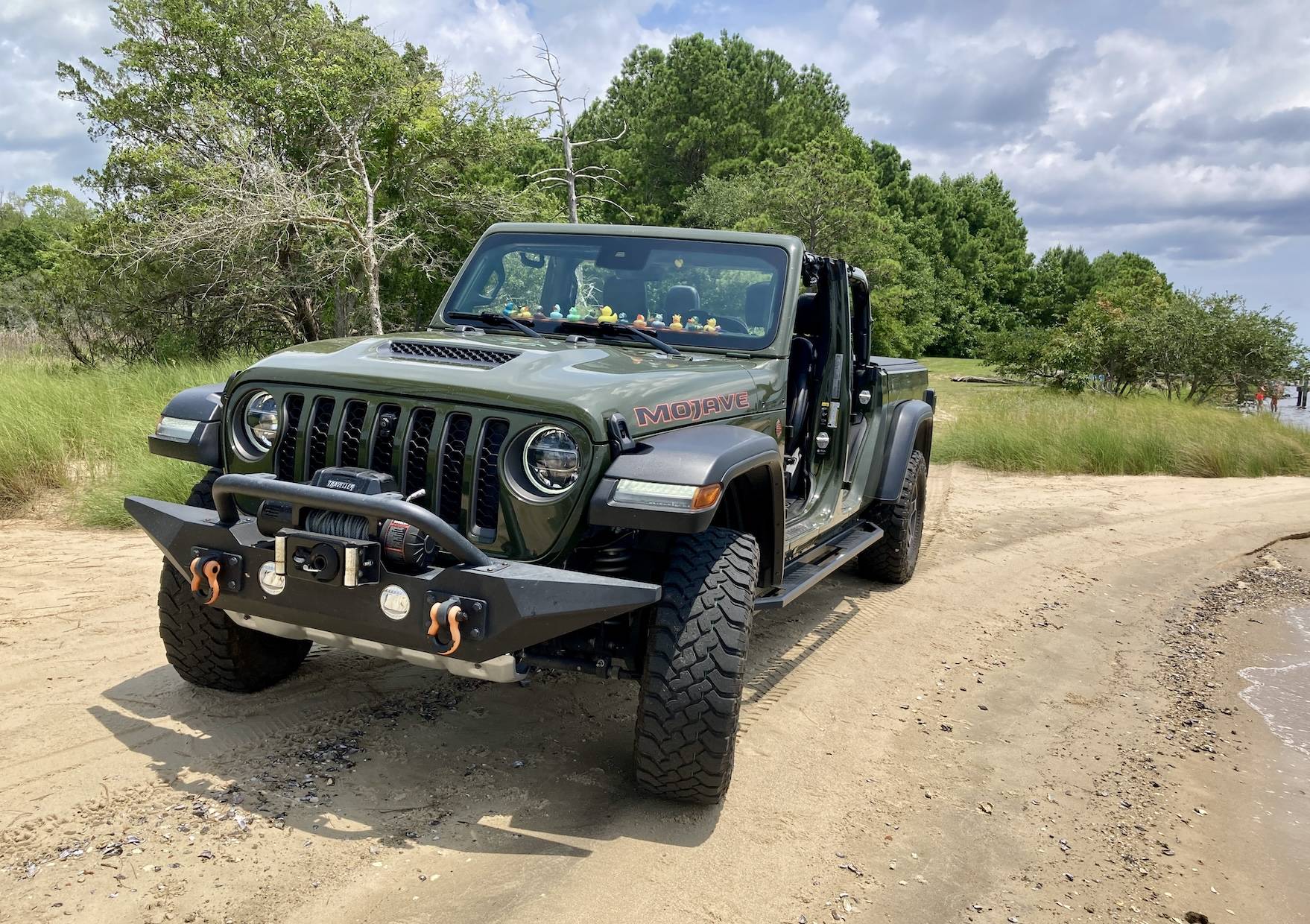 Jeep Gladiator We're in a Beachy Mood!!! Show us your Rig on Sand! IMG_7194