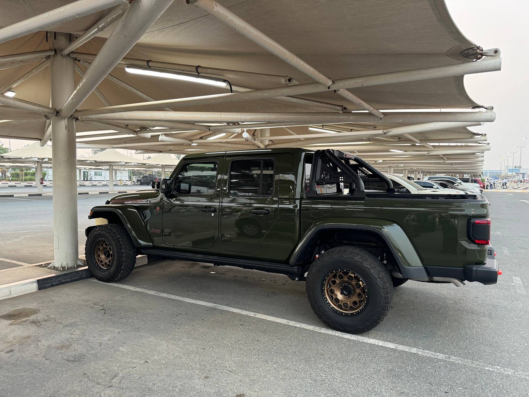 Jeep Gladiator TKM Auto Rollbar installed IMG_4169