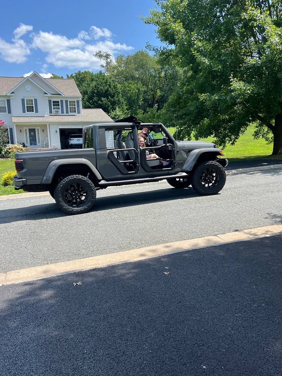 Jeep Gladiator STING GRAY Gladiator JT Club IMG_2562