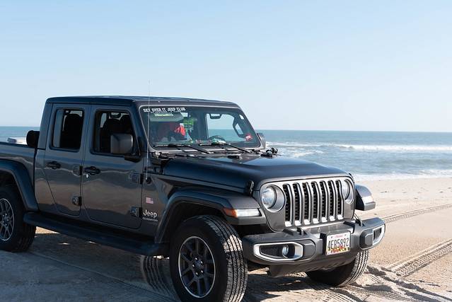 Jeep Gladiator We're in a Beachy Mood!!! Show us your Rig on Sand! 53295728785_c07284bf41_z