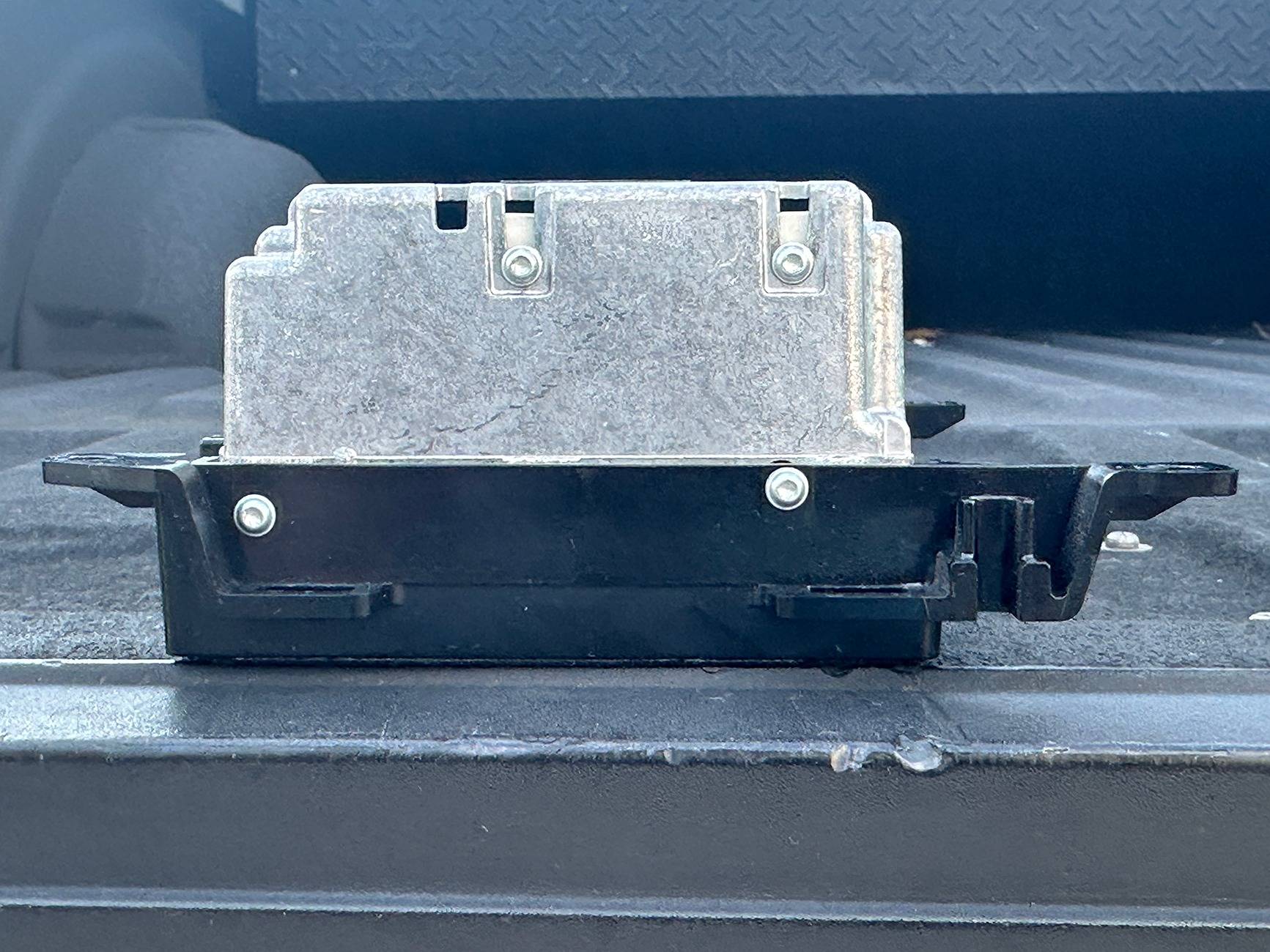 Jeep Gladiator 2020 JEEP GLADIATOR UCONNECT 4 MULTIMEDIA RECEIVER & 7" DISPLAY | 68406031AH - $400 SHIPPED IMG_9393 2