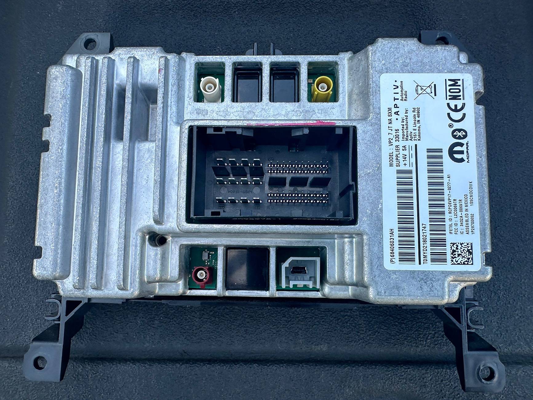 Jeep Gladiator 2020 JEEP GLADIATOR UCONNECT 4 MULTIMEDIA RECEIVER & 7" DISPLAY | 68406031AH - $400 SHIPPED IMG_9377