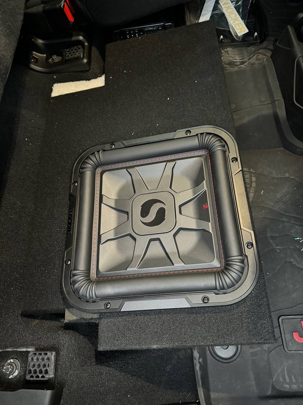 Jeep Gladiator Anyone using the Skar Audio sub boxes? IMG_1842