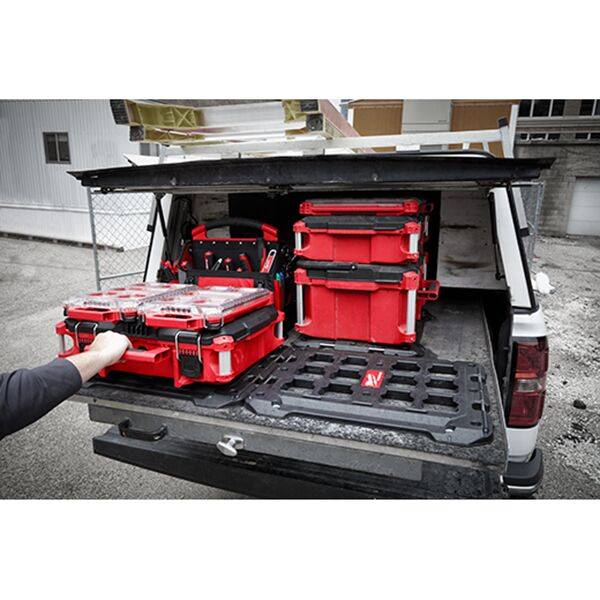 Jeep Gladiator Hitch mounted lockable storage container IMG_2111