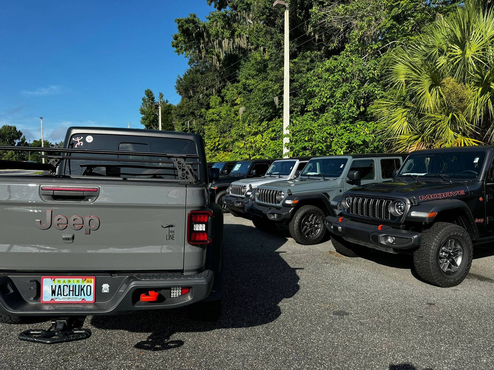 Jeep Gladiator New Anvil JT Willys Anvil comparison-1