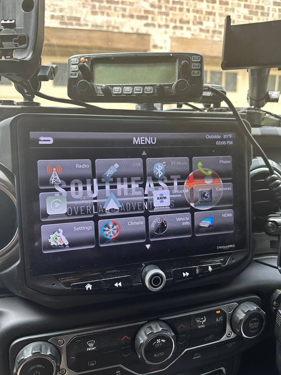 Jeep Gladiator 2020 JEEP GLADIATOR UCONNECT 4 MULTIMEDIA RECEIVER & 7" DISPLAY | 68406031AH - $400 SHIPPED IMG_9924