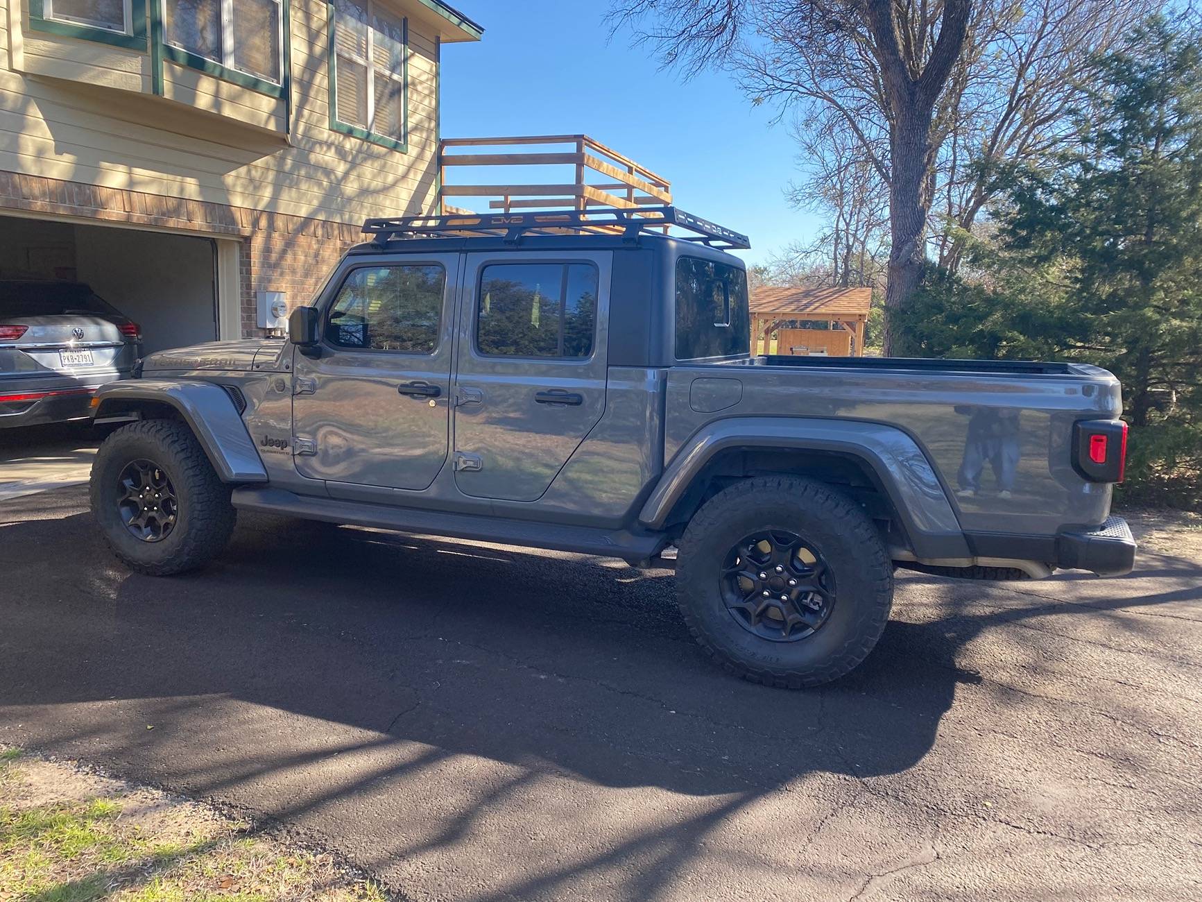 Jeep Gladiator 2023 Texas Trail   Sting-Gray.  Immaculate $40k obo IMG_1548