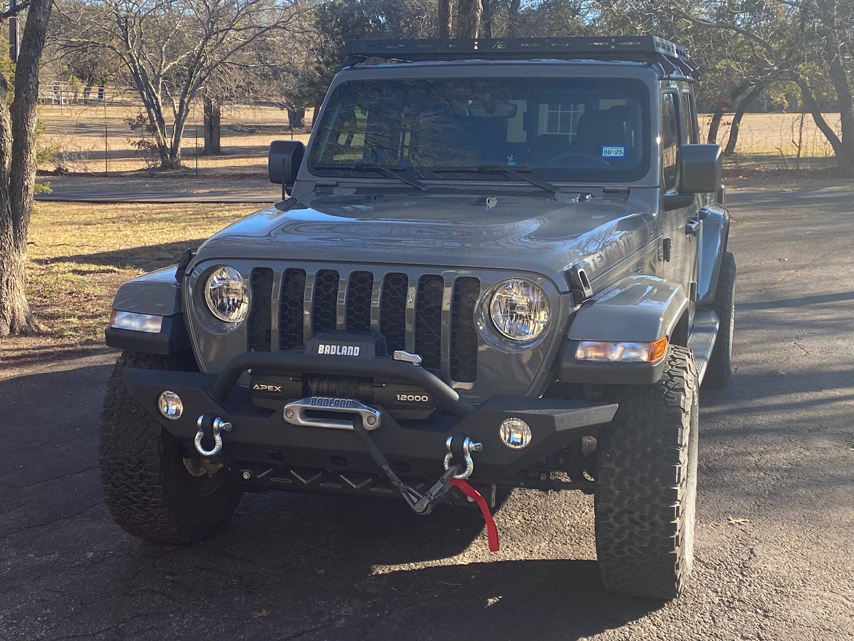 Jeep Gladiator 2023 Texas Trail   Sting-Gray.  Immaculate $40k obo IMG_1516