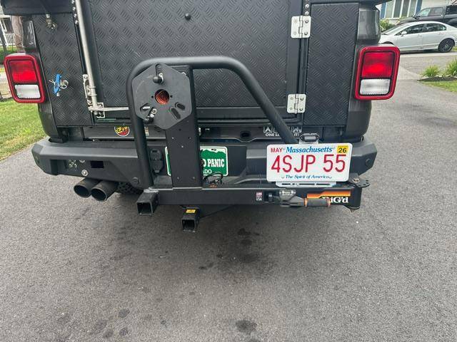Jeep Gladiator Rigd Tire Swing/Rebel offroad roof half rack rigd 3