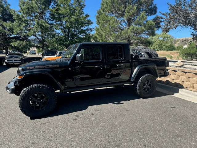 Jeep Gladiator 3.5" lift on 35's photos if you have a lift or something close. 1722359500239-ux