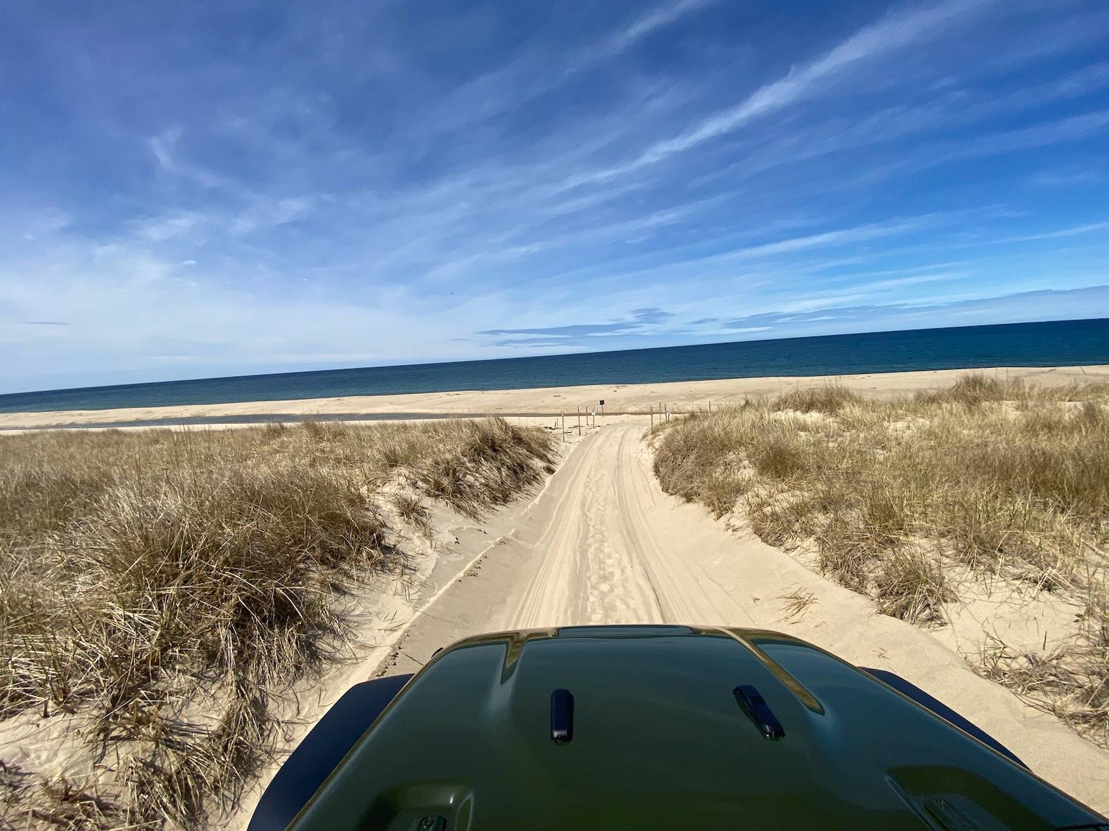 Jeep Gladiator We're in a Beachy Mood!!! Show us your Rig on Sand! capecod04