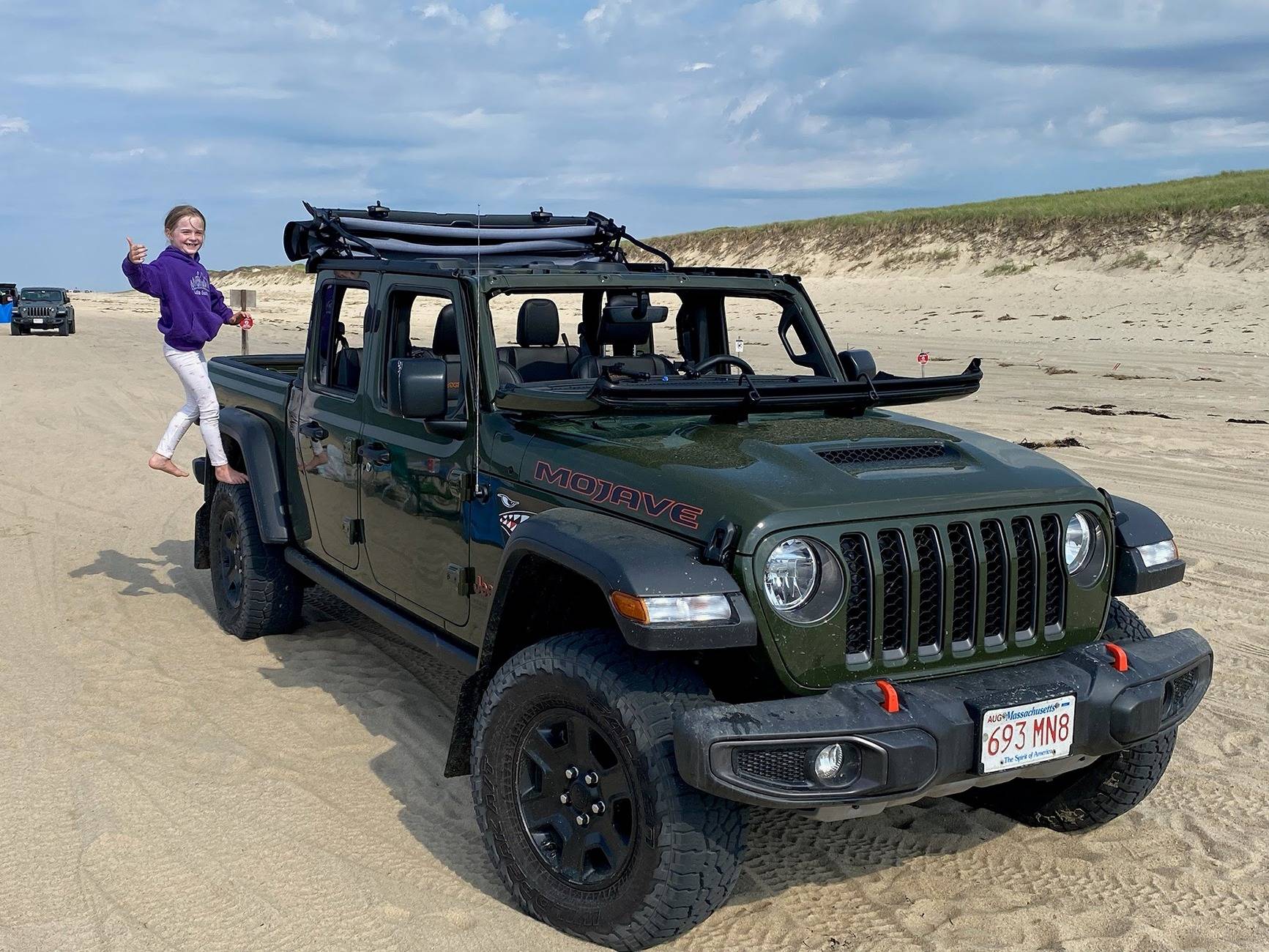 Jeep Gladiator We're in a Beachy Mood!!! Show us your Rig on Sand! attachment (25)