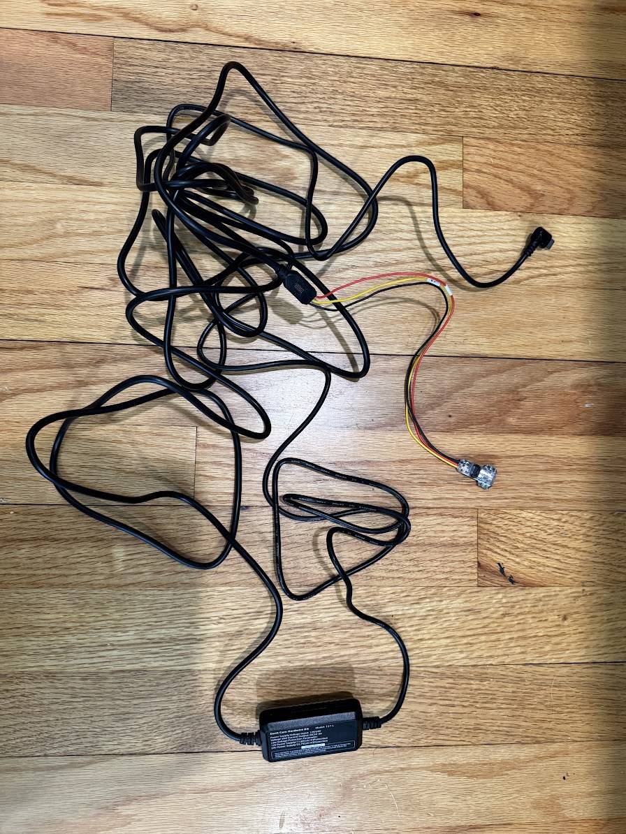 Jeep Gladiator Digital Rearview Mirror wiring.JPG