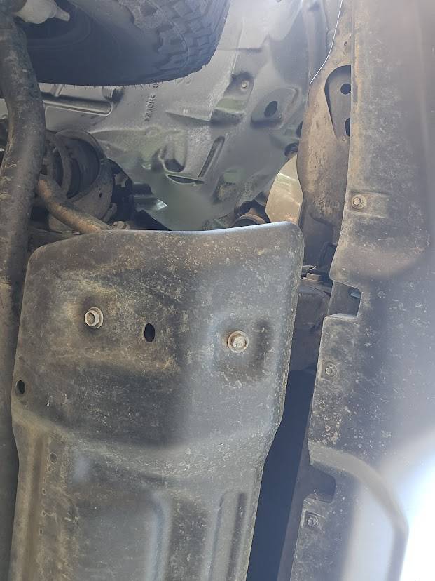 Jeep Gladiator EBay - Generic OEM style Stubby Bumper - Thoughts? 20240731_163650