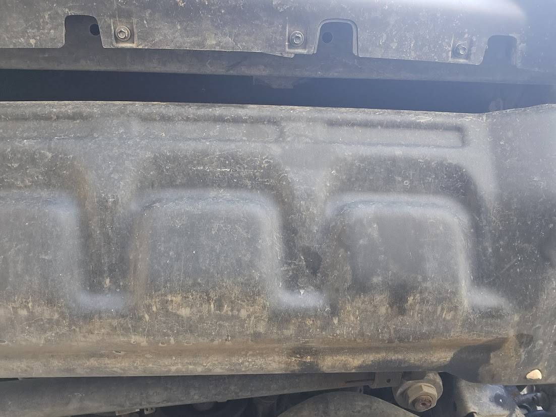Jeep Gladiator EBay - Generic OEM style Stubby Bumper - Thoughts? 20240731_161911