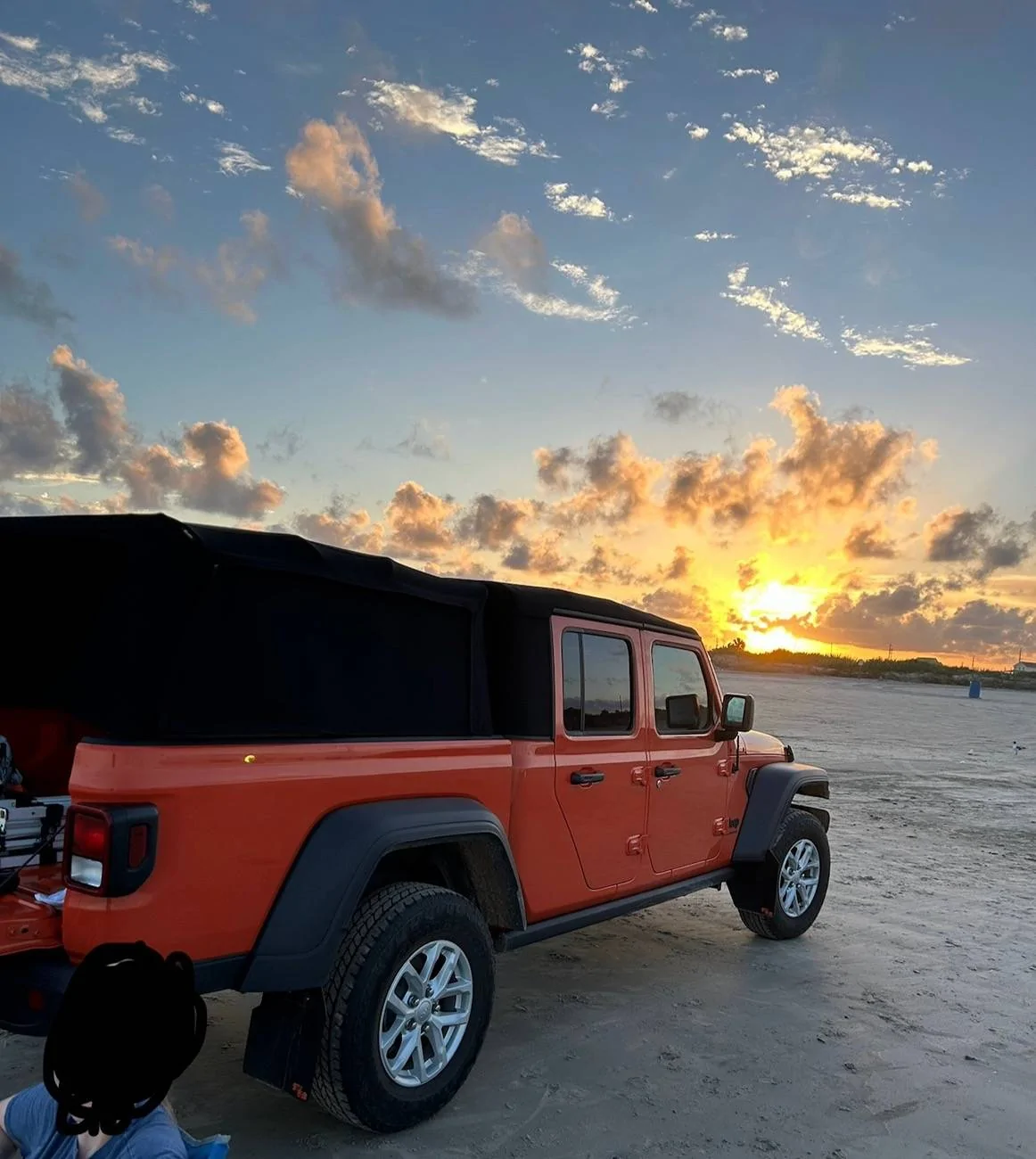Jeep Gladiator We're in a Beachy Mood!!! Show us your Rig on Sand! IMG_0287
