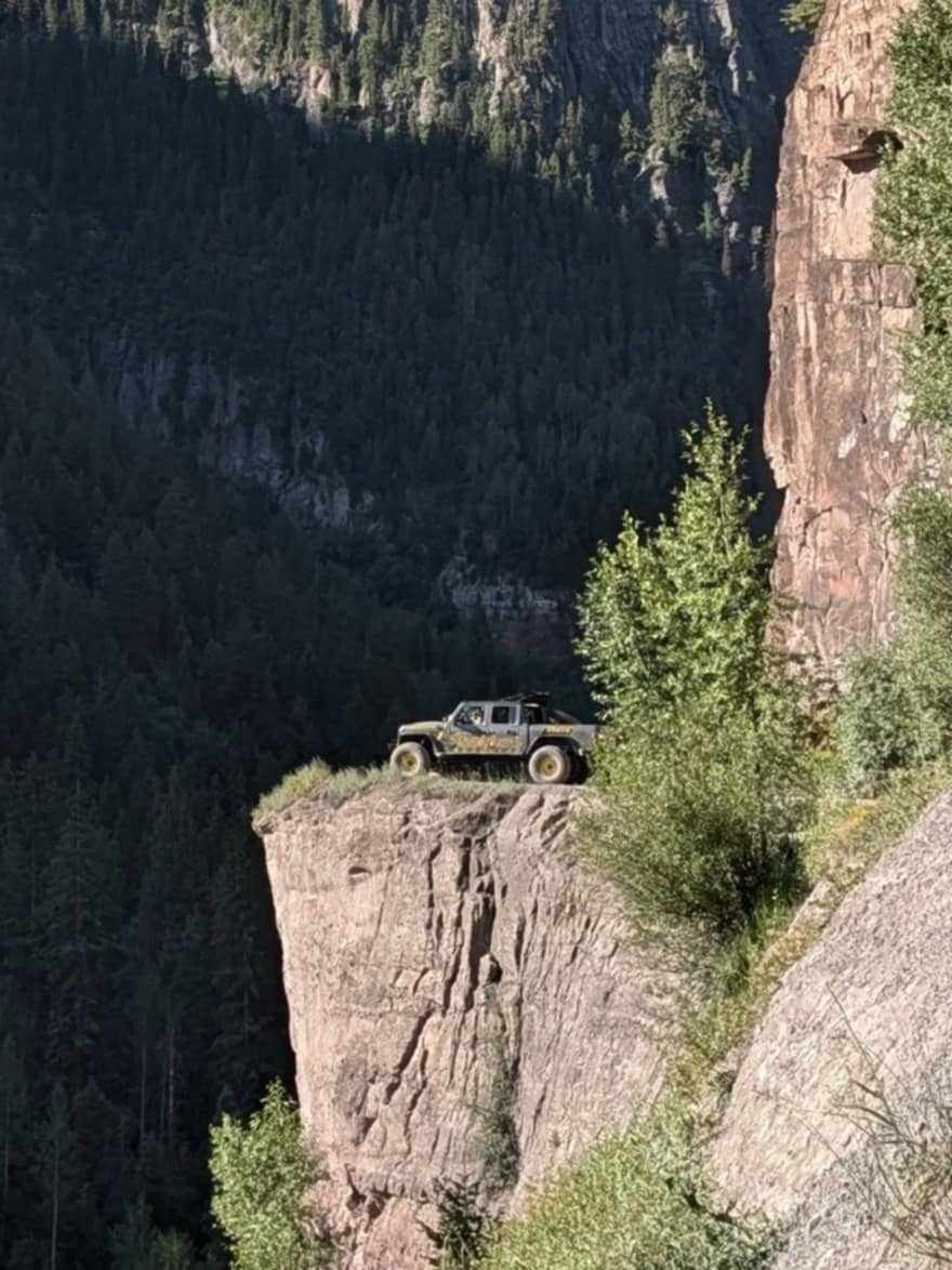Jeep Gladiator Wheeling Wednesday: Show us your Offroad Photos. 453334891_1693119318179440_1794894507408071074_n