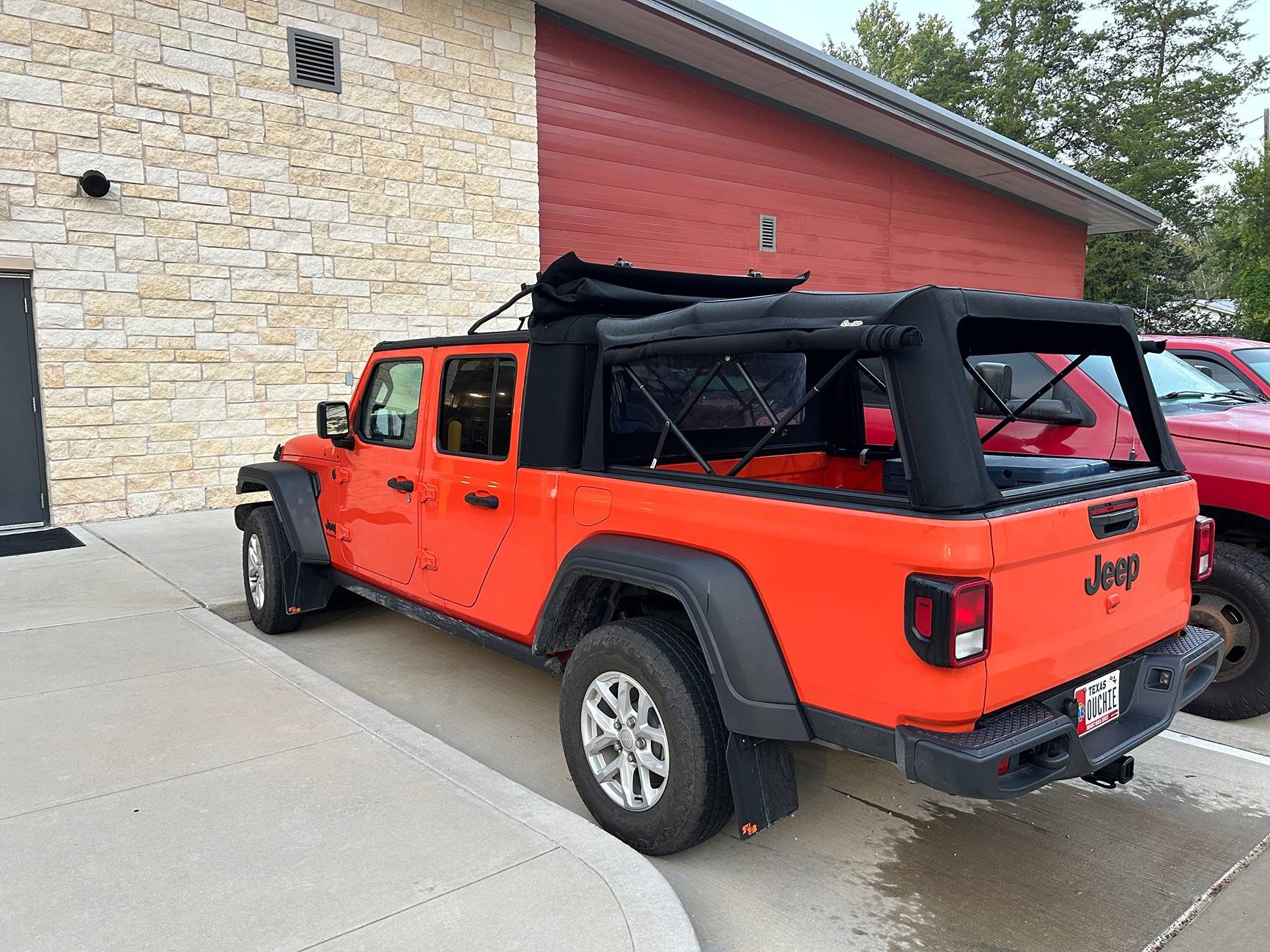 Jeep Gladiator We're in a Beachy Mood!!! Show us your Rig on Sand! IMG_0293
