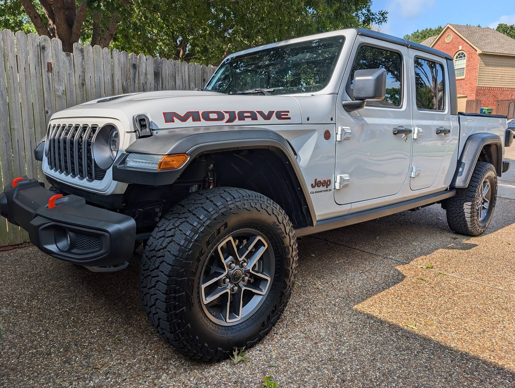 Jeep Gladiator BRIGHT WHITE Gladiator JT Club PXL_20240728_145642733