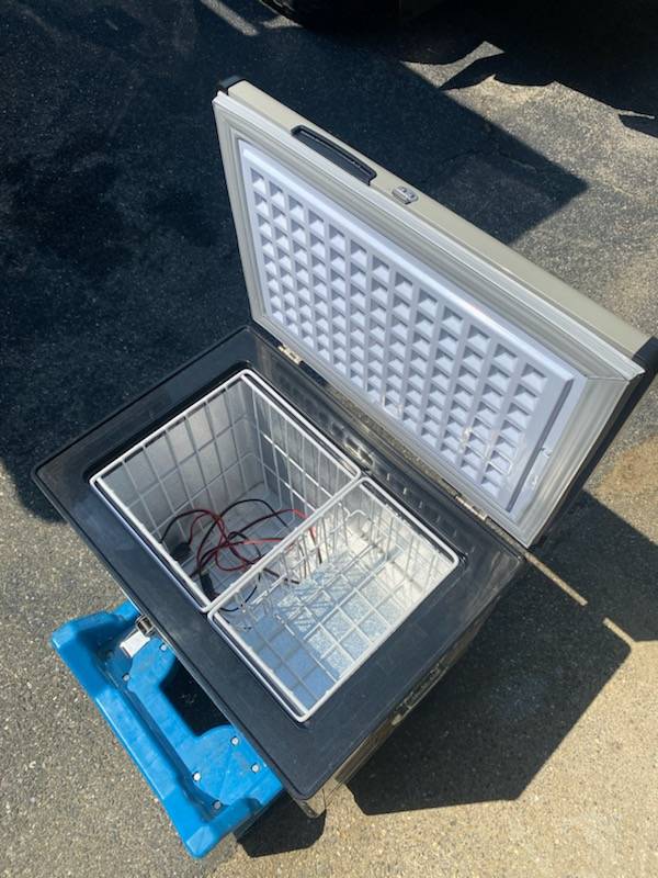 Jeep Gladiator For Sale: Whynter 45qt Fridge/Freezer Whynter45qt 02