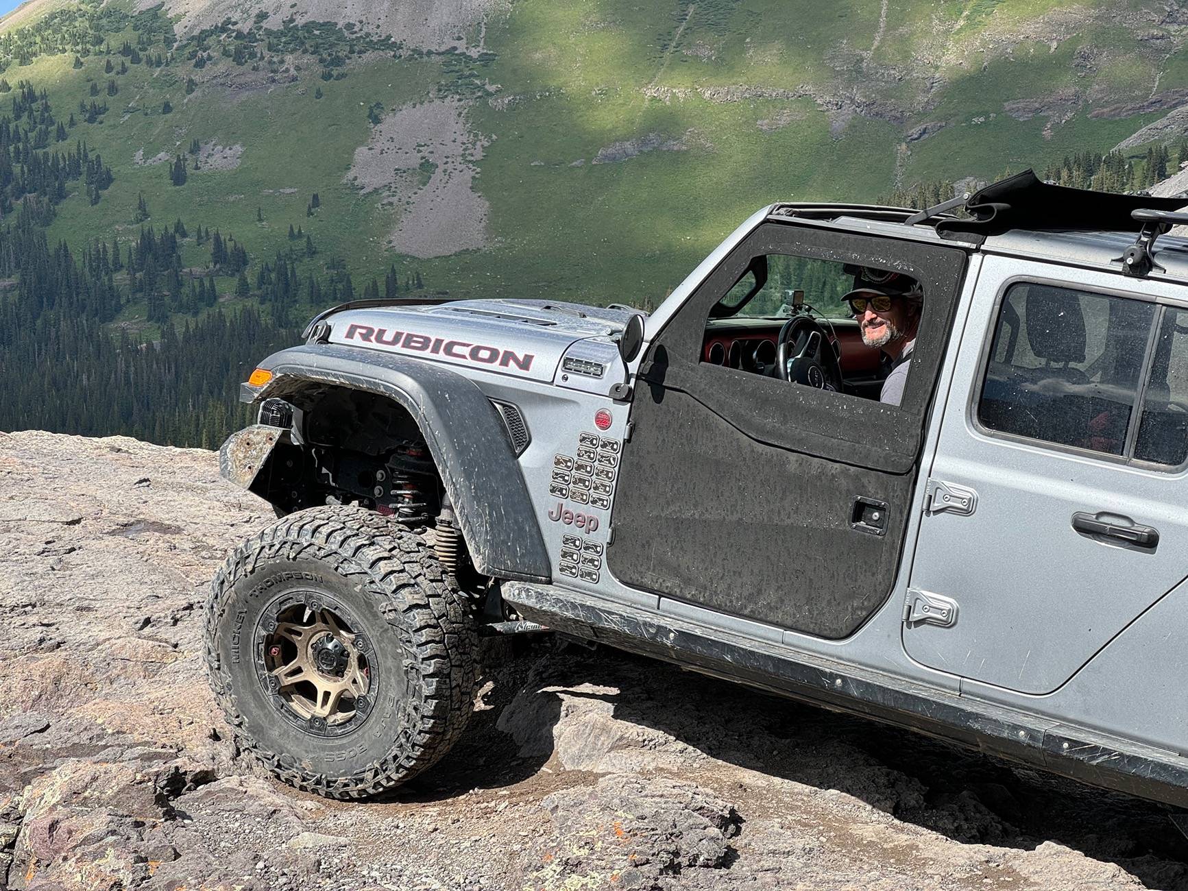 Jeep Gladiator Which Bestop Soft Doors ... IMG_3798