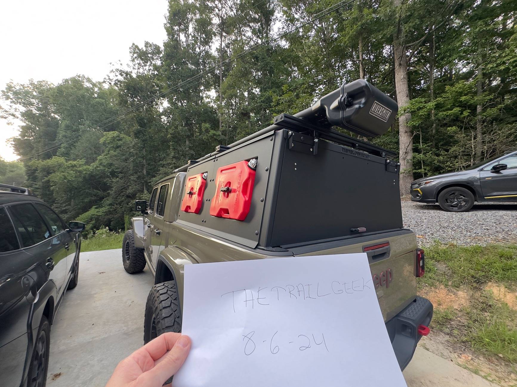 Jeep Gladiator Rebel Off-Road X-CAP Jeep Gladiator Topper IMG_7159
