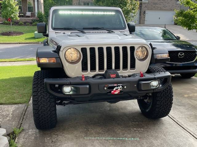 Jeep Gladiator 3.5" lift on 35's photos if you have a lift or something close. IMG_6943