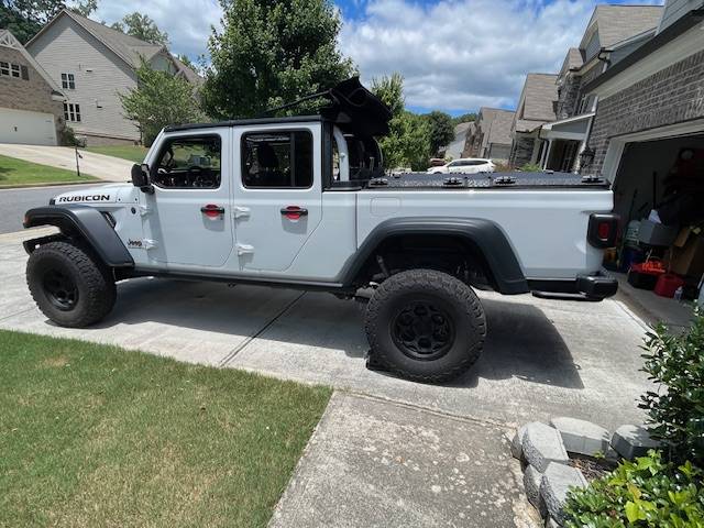 Jeep Gladiator 3.5" lift on 35's photos if you have a lift or something close. IMG_7151