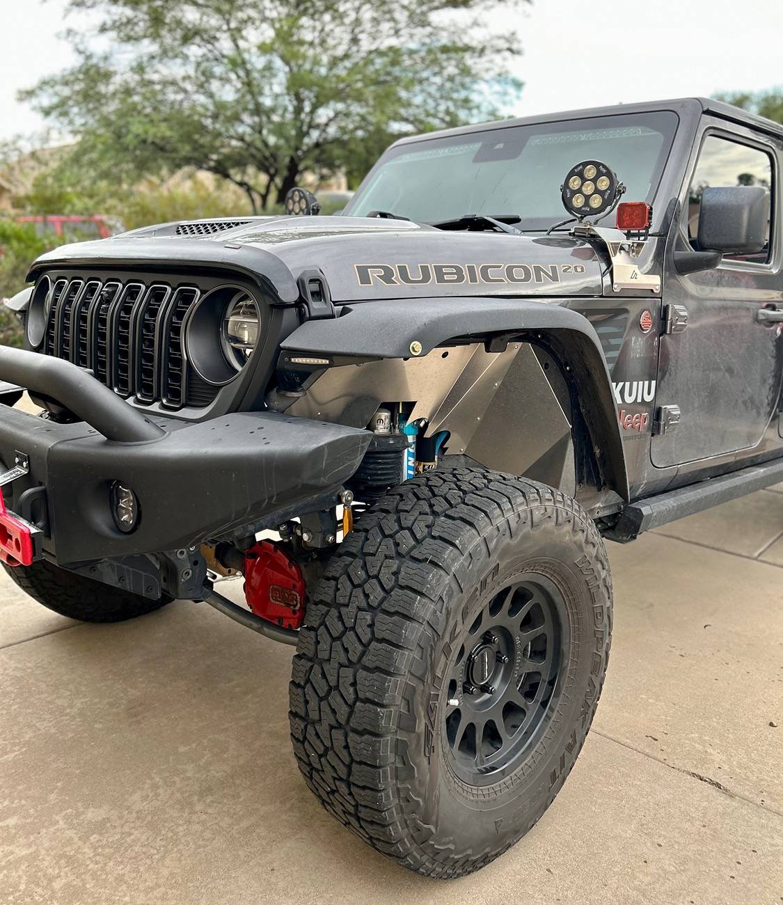 Jeep Gladiator Updated 2024+ grille installed on my 2020 JT (temperature readings added) IMG_6138