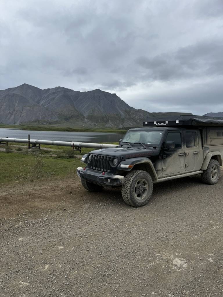 Jeep Gladiator Alu-Cab Canopy Camper Roll Call 76B38B11-54B2-4425-8F44-85A68E30BA38_1_105_c