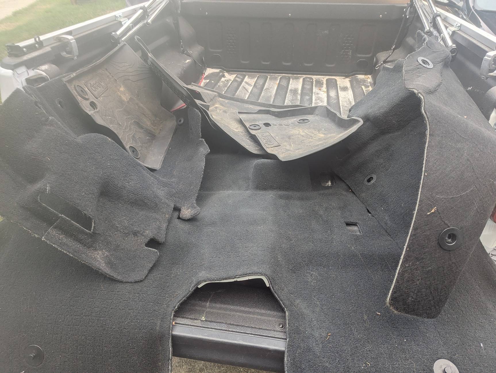 Jeep Gladiator Carpet PXL_20240719_220159715