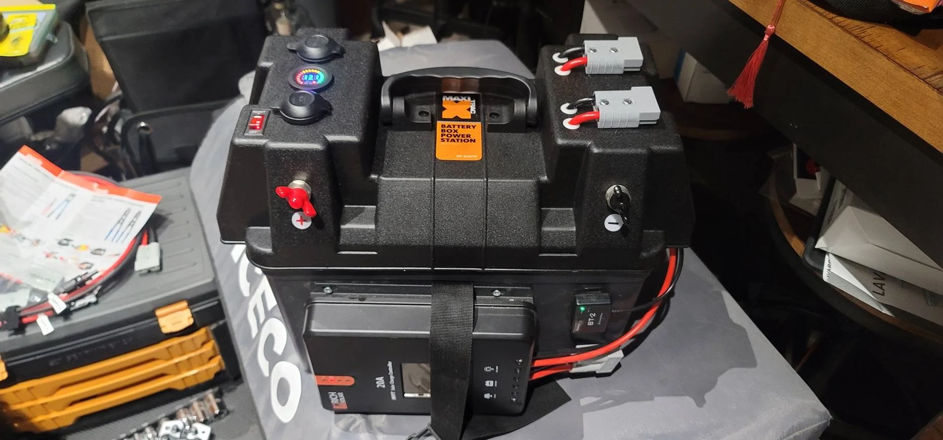 Jeep Gladiator Dead Jeep Battery / Dometic Fridge 20220220_123530