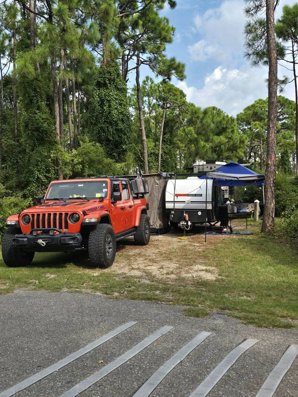 Jeep Gladiator Show us what camper / trailer / RV you're towing with your JT 26445