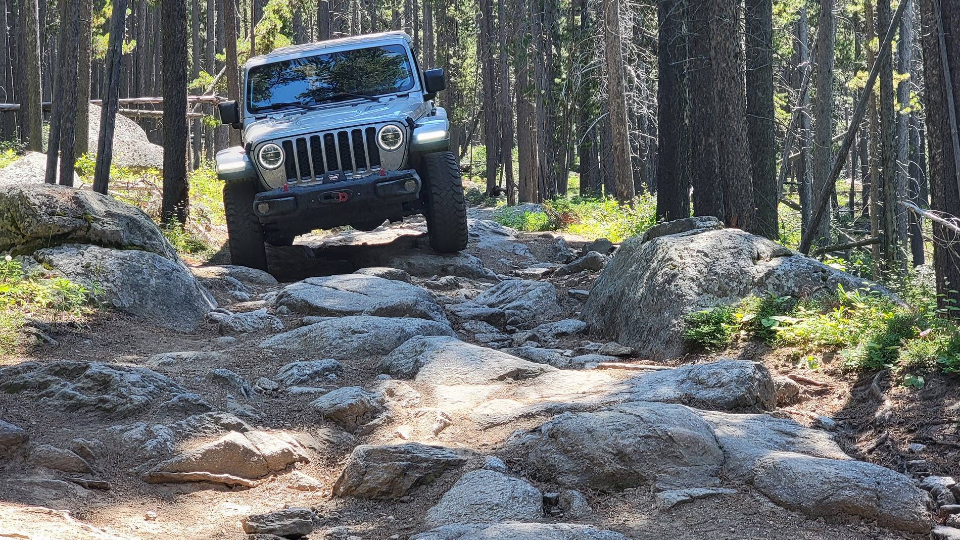 Jeep Gladiator Alu-Cab Contour Canopy Roll Call - not Camper 1000007556