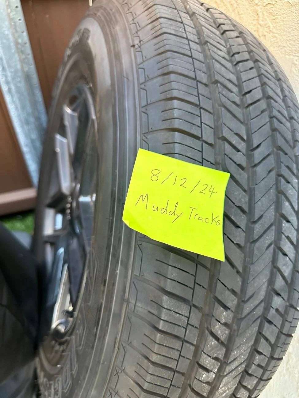 Jeep Gladiator SOLD 2024 Gladiator Sport S Tires and Rims $400 OBO IMG_4058