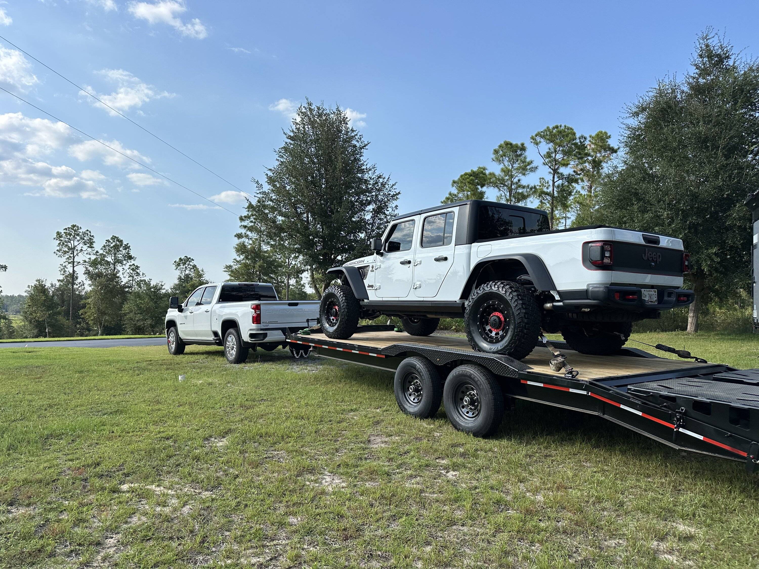 Jeep Gladiator 426 Incoming IMG_2205